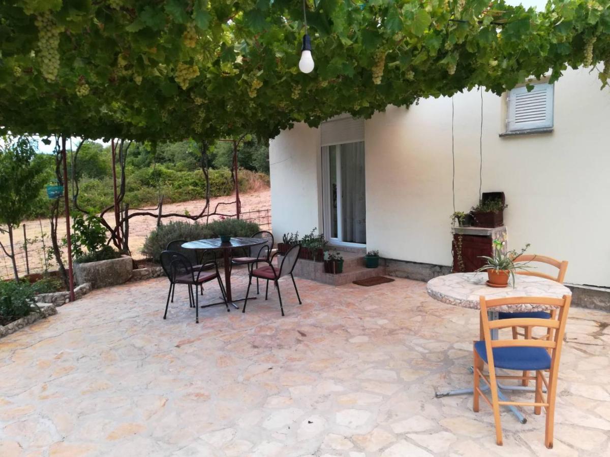 Appartamento Apartman Rosa Skradin Esterno foto